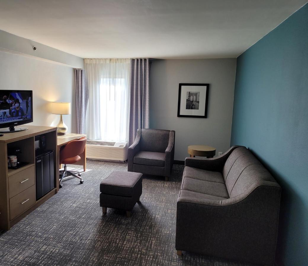Comfort Inn & Suites Alexandria West Ngoại thất bức ảnh