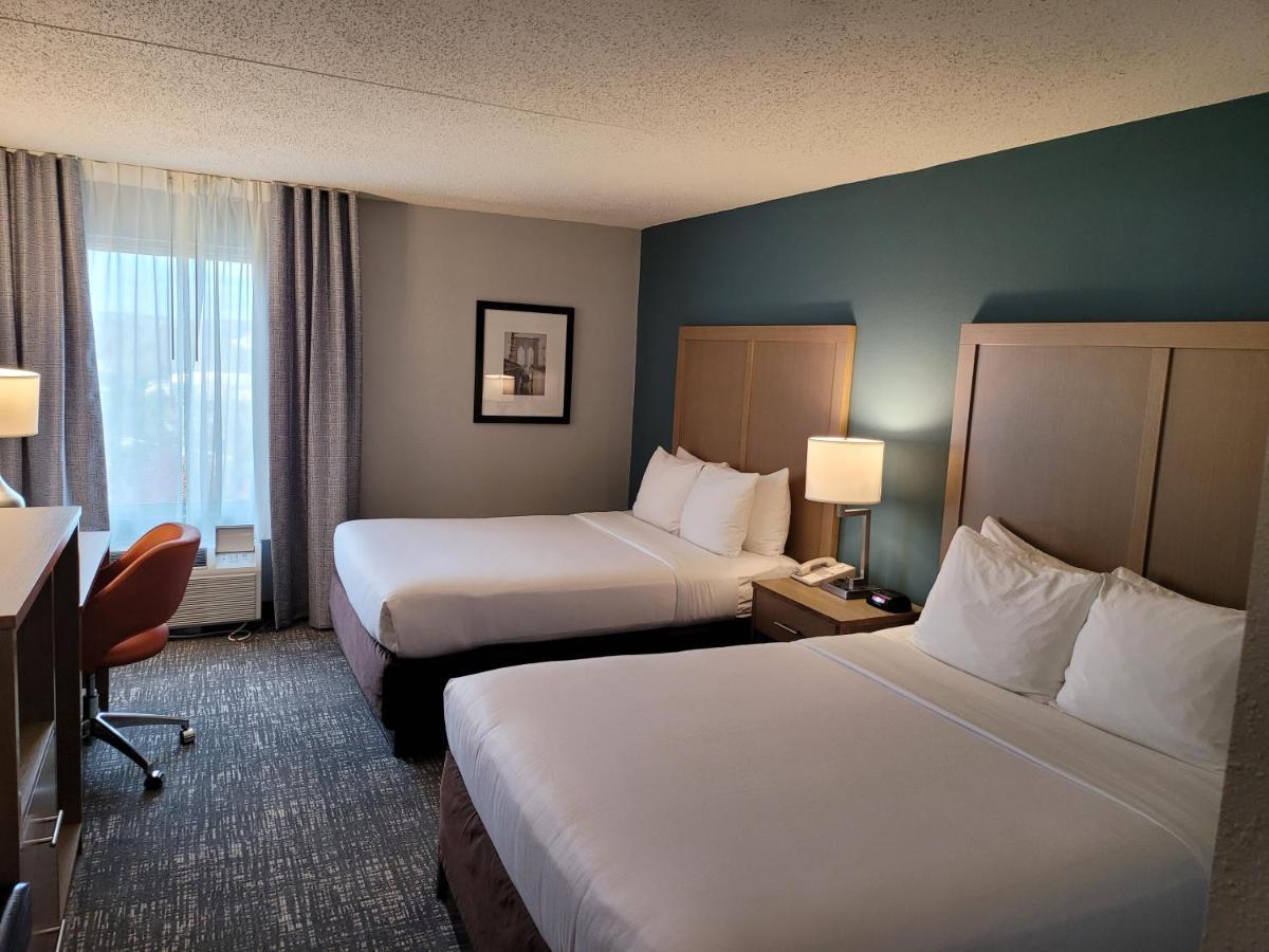 Comfort Inn & Suites Alexandria West Ngoại thất bức ảnh