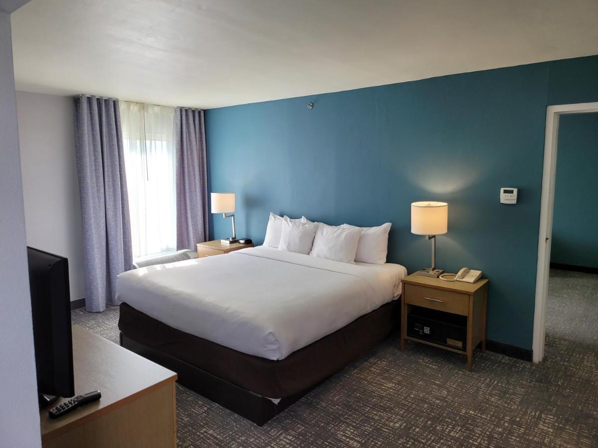 Comfort Inn & Suites Alexandria West Ngoại thất bức ảnh