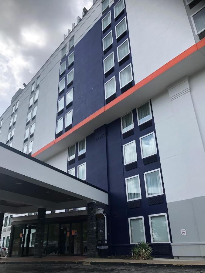 Comfort Inn & Suites Alexandria West Ngoại thất bức ảnh