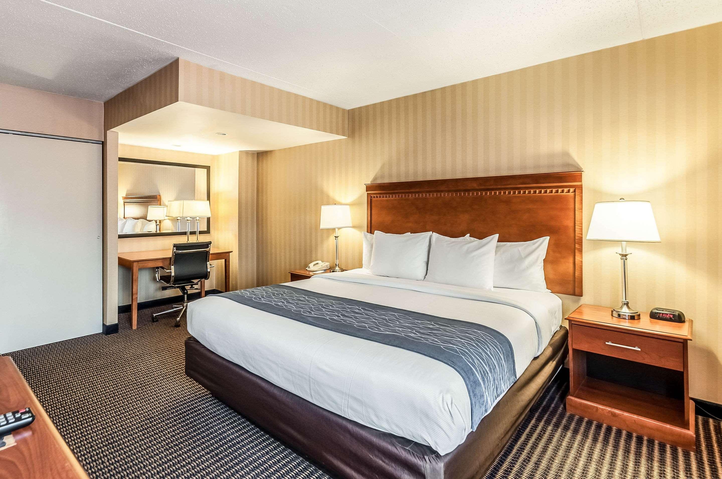 Comfort Inn & Suites Alexandria West Ngoại thất bức ảnh